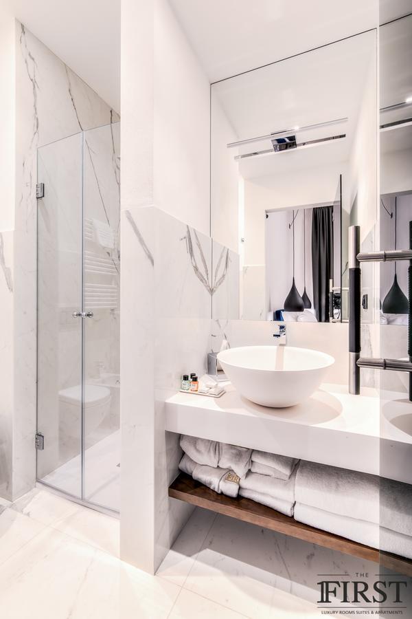 Affittacamere By The First - Luxury Rooms&suites La Spezia